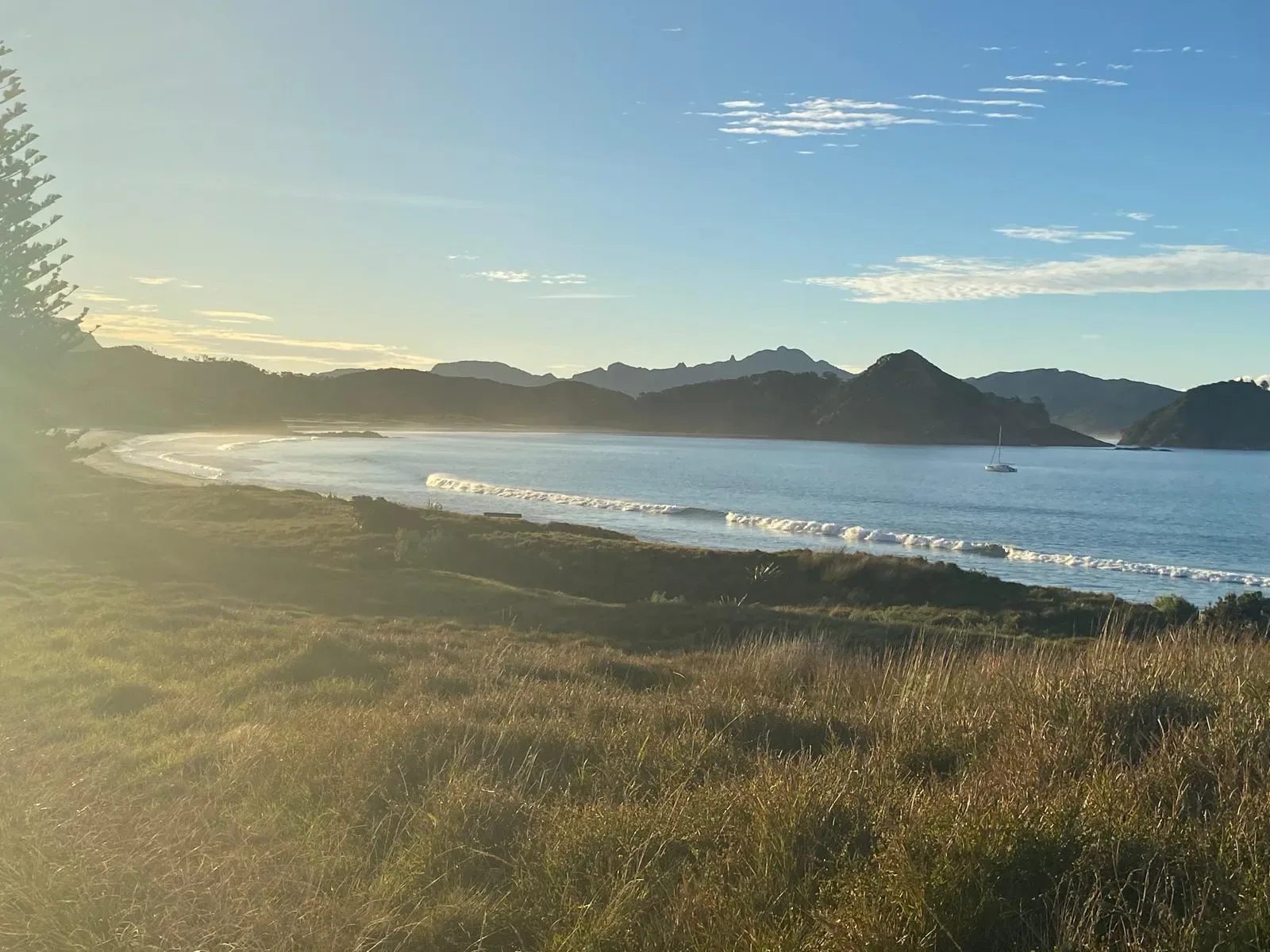 Medlands Beach surf, Great Barrier Island
