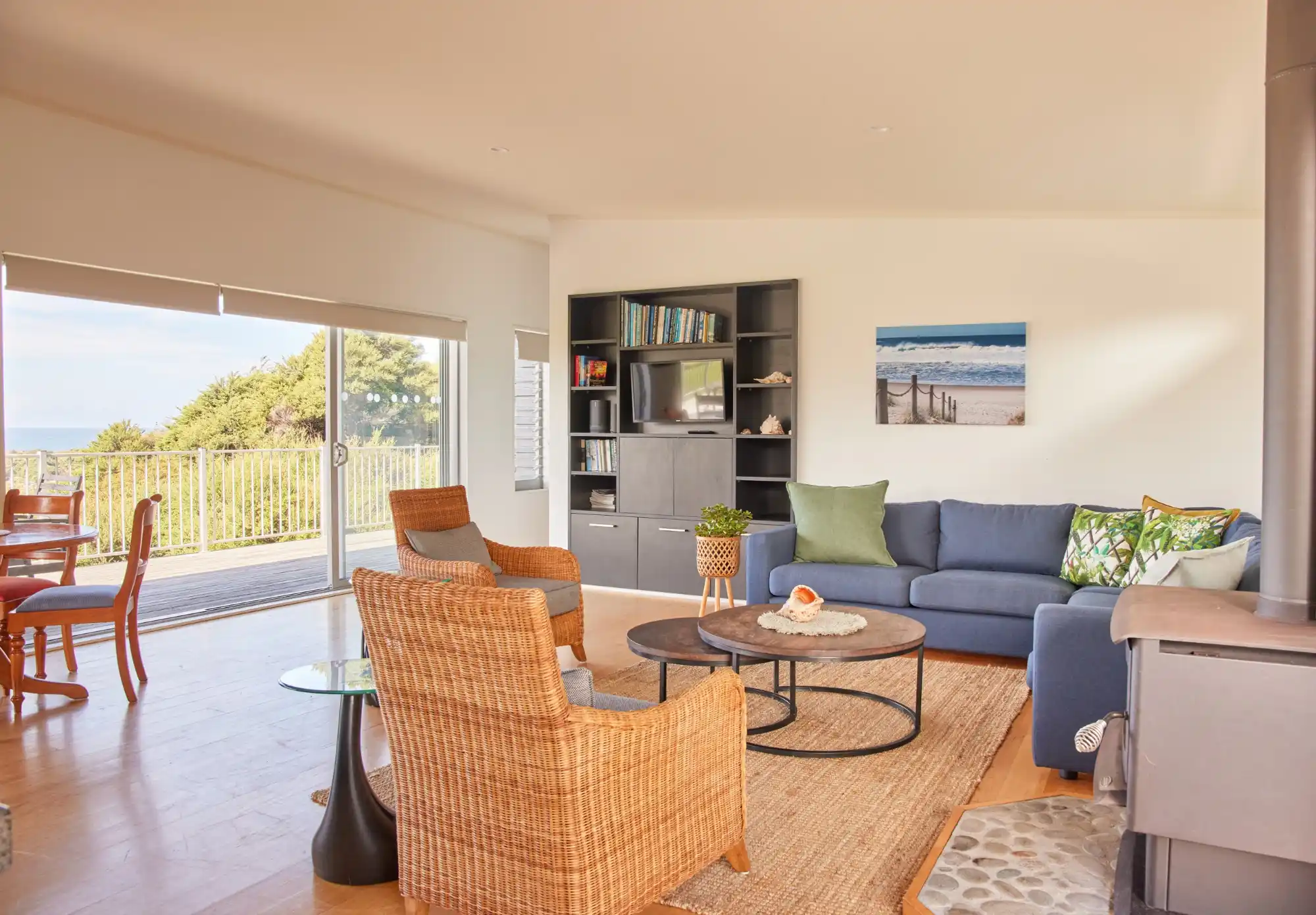 Ruru House — off-grid holiday home, Medlands Beach, Great Barrier Island