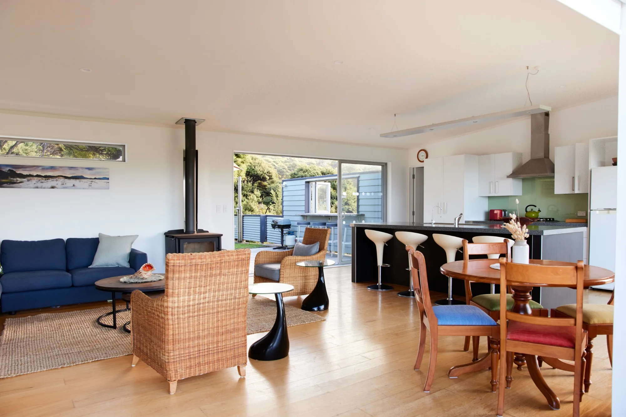 Ruru House — off-grid holiday home, Medlands Beach, Great Barrier Island